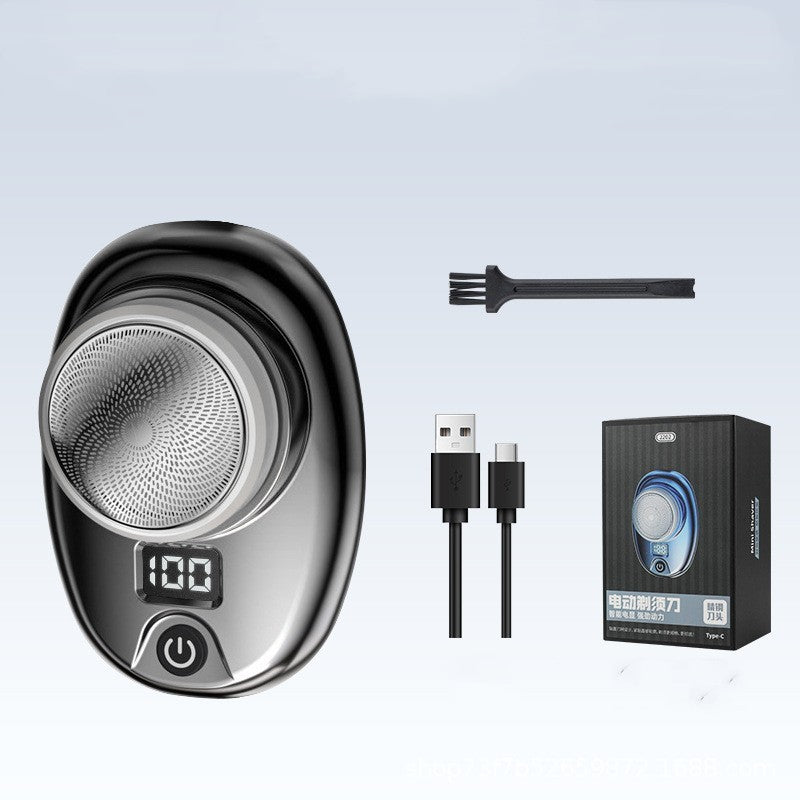 Men's portable shaver with 3-blade rotary head and compact body