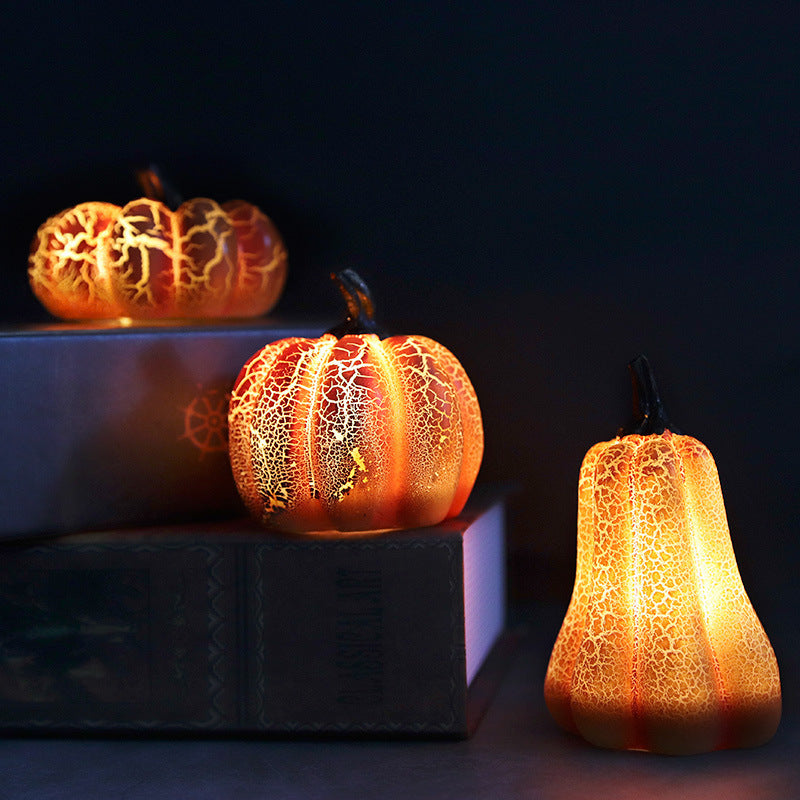 Halloween pumpkin lantern decoration with LED candlelight glow